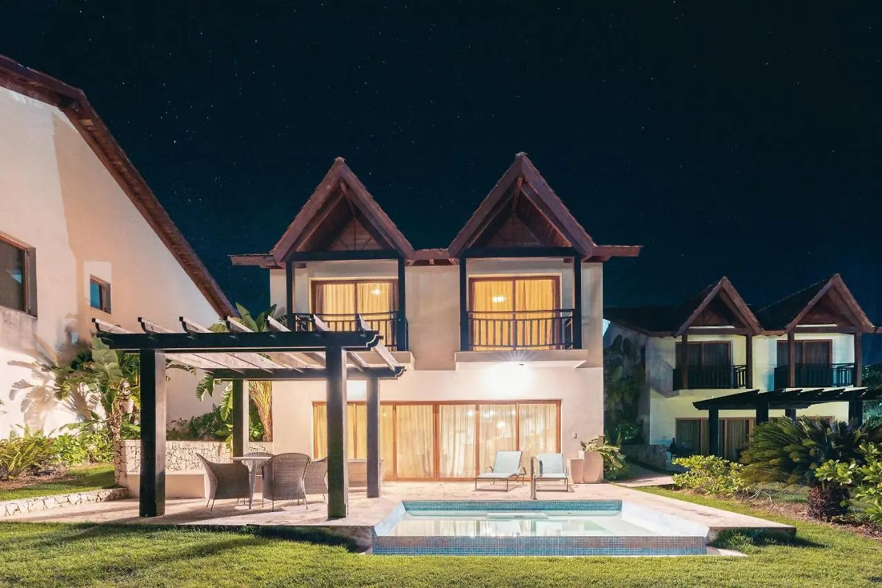 Magnificent Villa At Puerto Bahia Samana