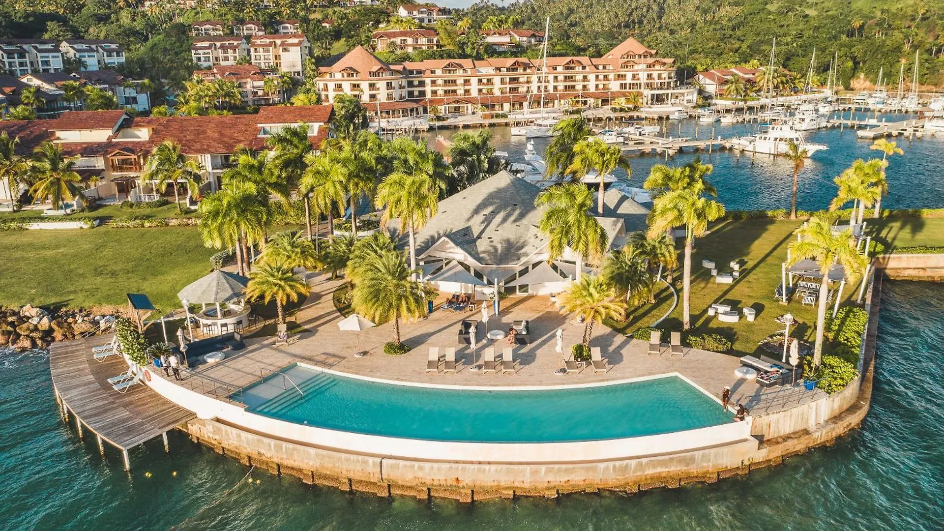 Magnificent Villa At Puerto Bahia Samana Den Dominikanske Republik